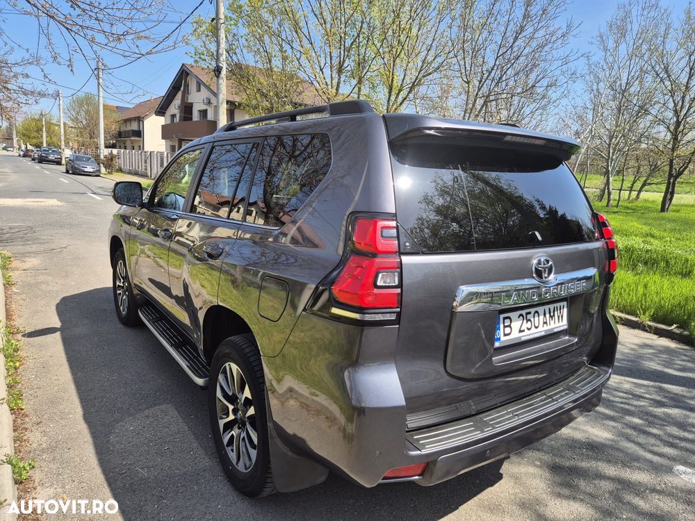 Toyota Land Cruiser 2.8l D-4D 204 CP A/T 5 locuri Active - 3