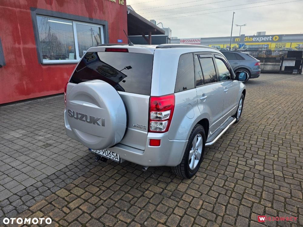 Suzuki Grand Vitara - 12