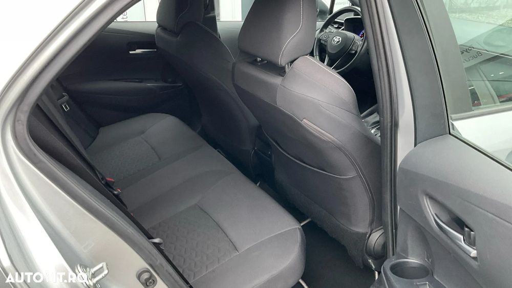 Toyota Corolla 1.8 HSD Dynamic - 35