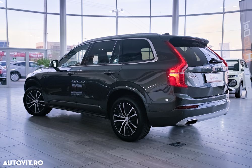 Volvo XC 90 B5 D AWD Geartronic Momentum Pro - 9