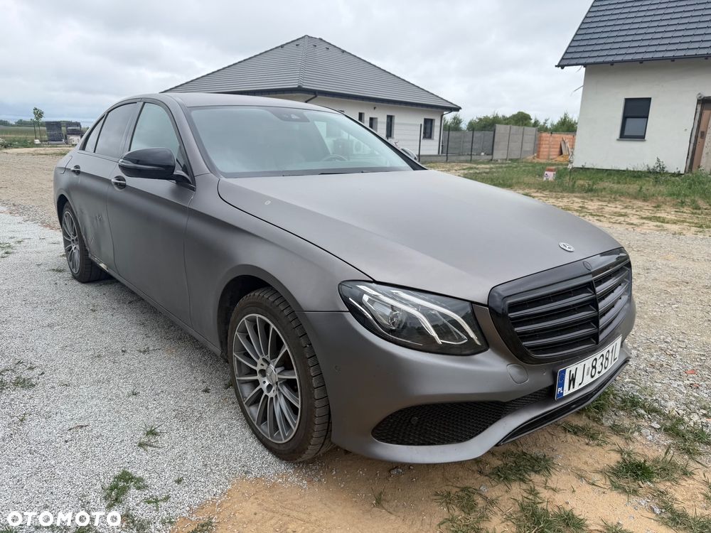 Mercedes-Benz Klasa E 200 d 9G-TRONIC - 1