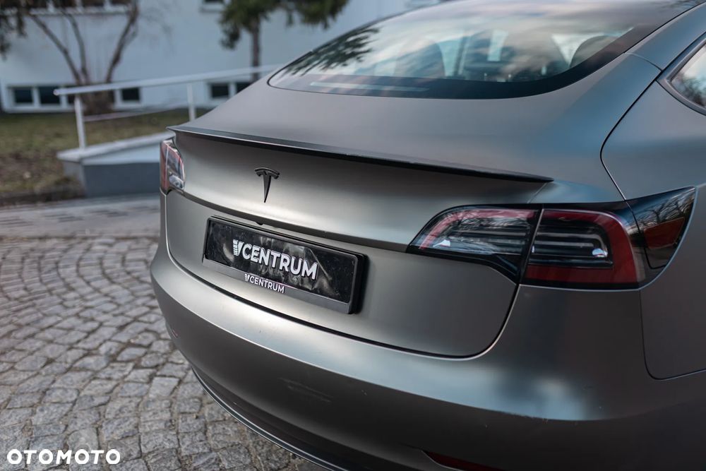 Tesla Model 3 Performance AWD - 10