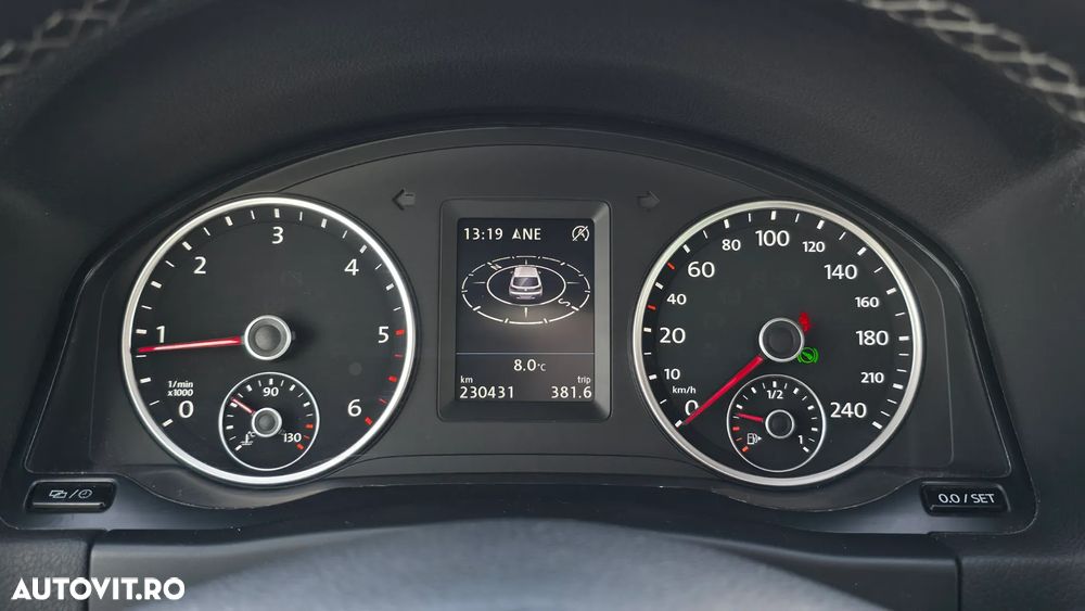 Volkswagen Tiguan 2.0 TDI SCR 4MOTION BlueMotion Technology DSG Lounge Track & Style - 25