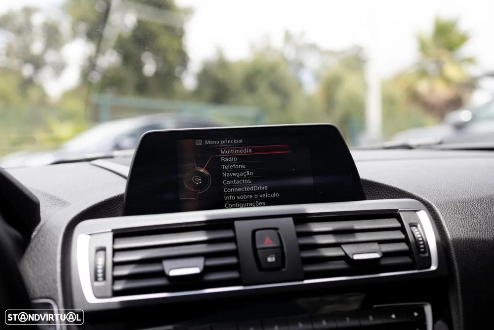 BMW 218 d Coupe Pack M Auto - 29