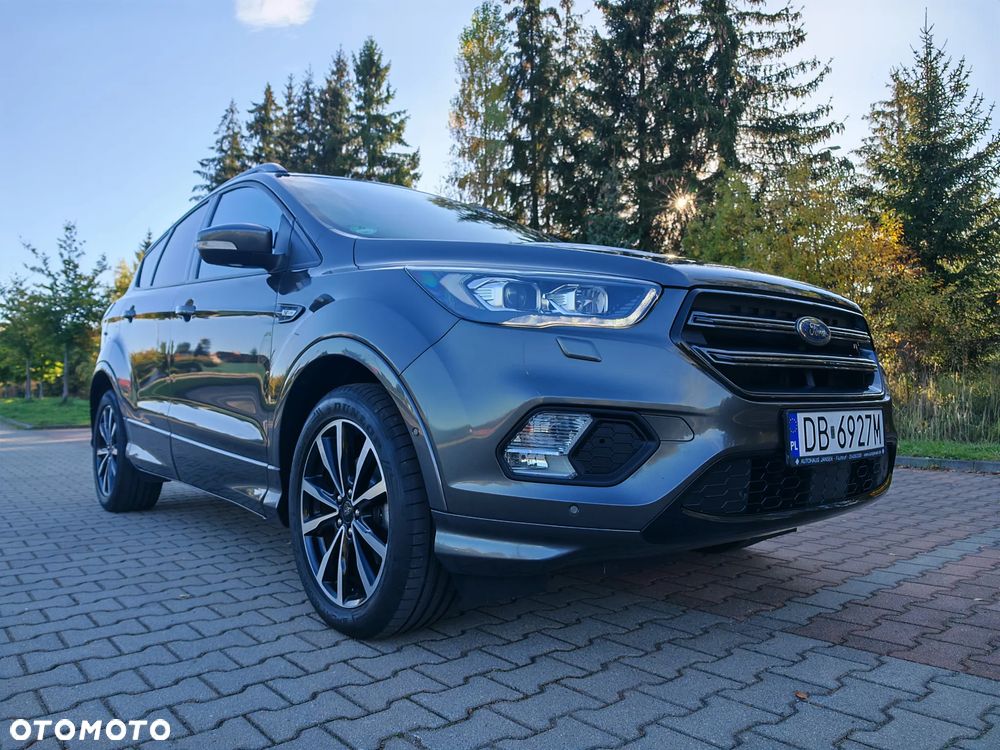 Ford Kuga 1.5 EcoBoost 2x4 ST-Line - 12