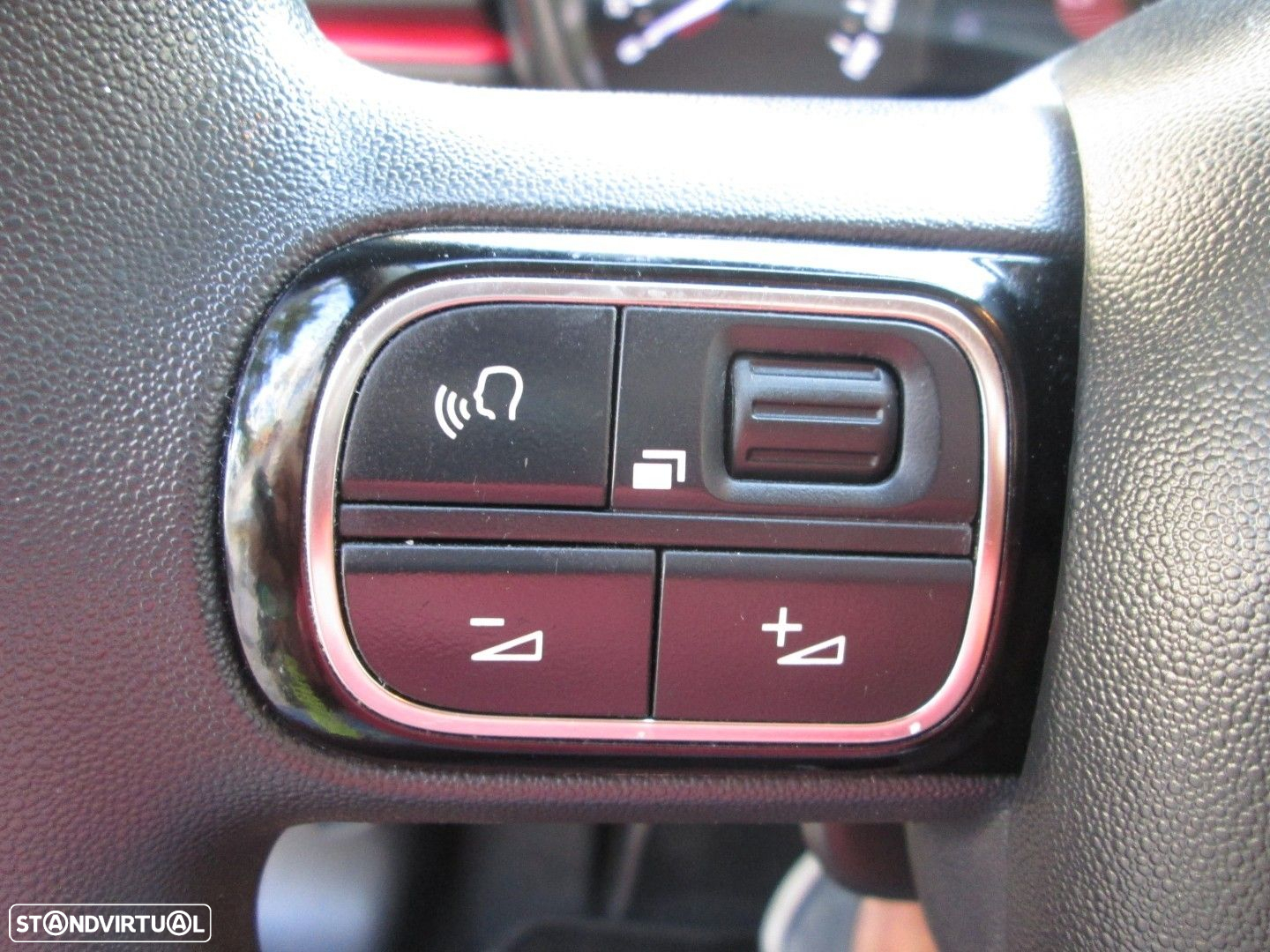 Citroën C3 1.2 PureTech C-Series - 12