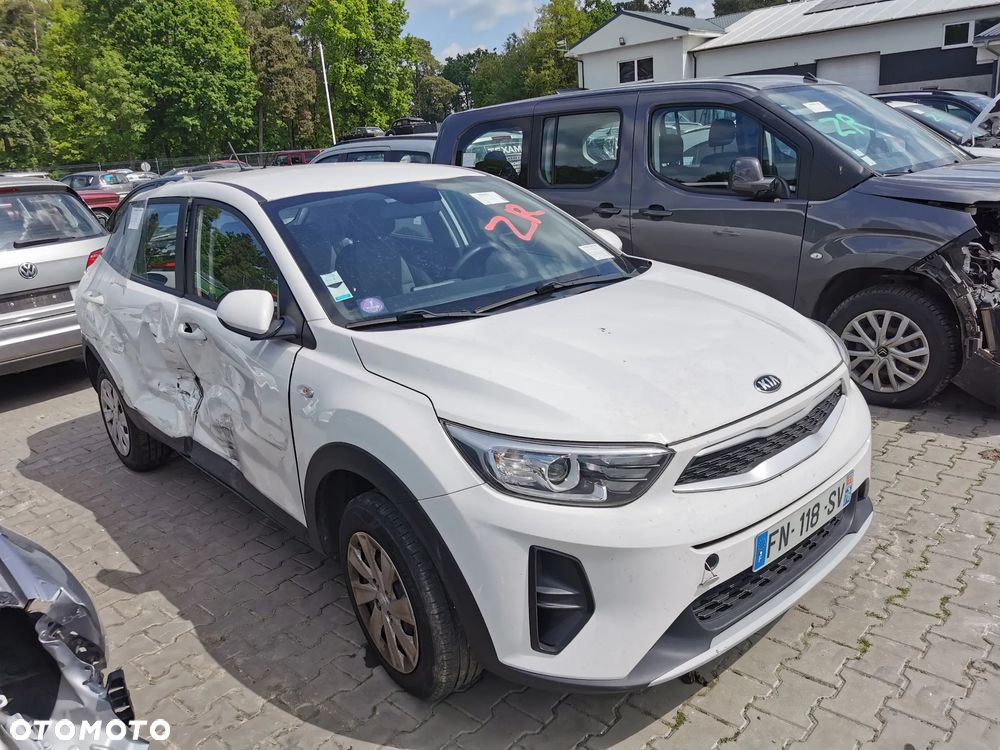 Kia Stonic 1.0 T-GDI L - 2
