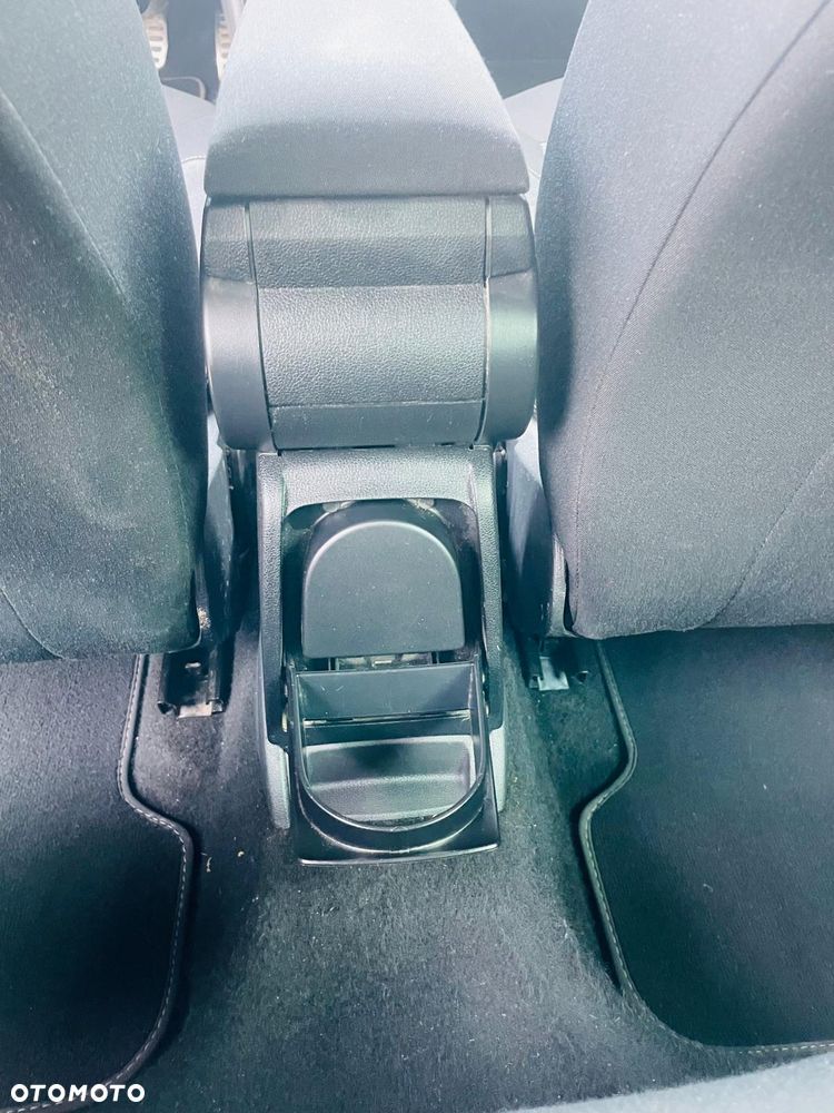 Volkswagen Polo 1.2 TSI Style - 24