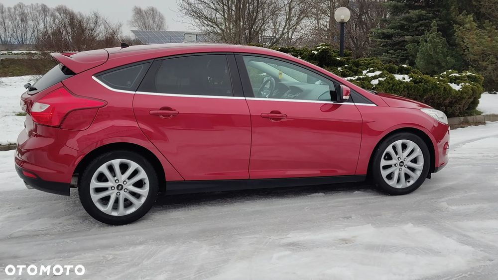 Ford Focus - 25