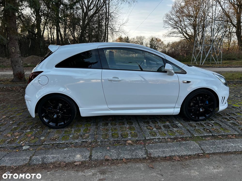 Opel Corsa 1.6 Turbo OPC - 7