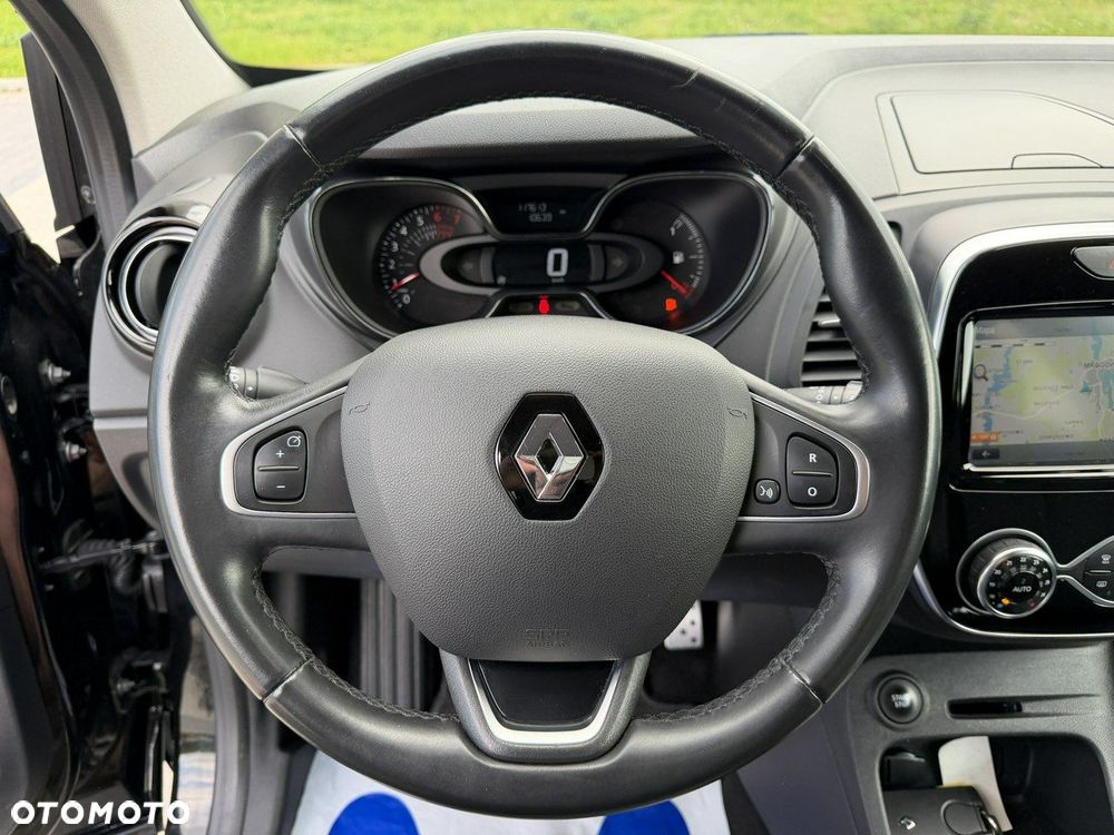 Renault Captur - 22