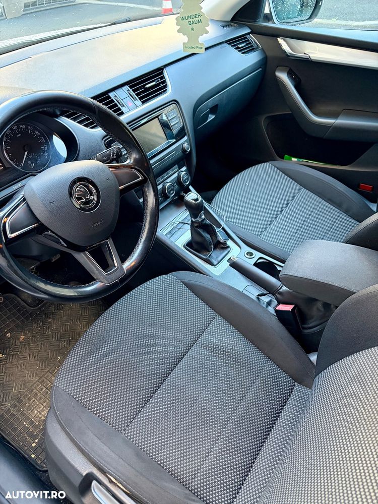 SKODA Octavia 2016 — imagine 5