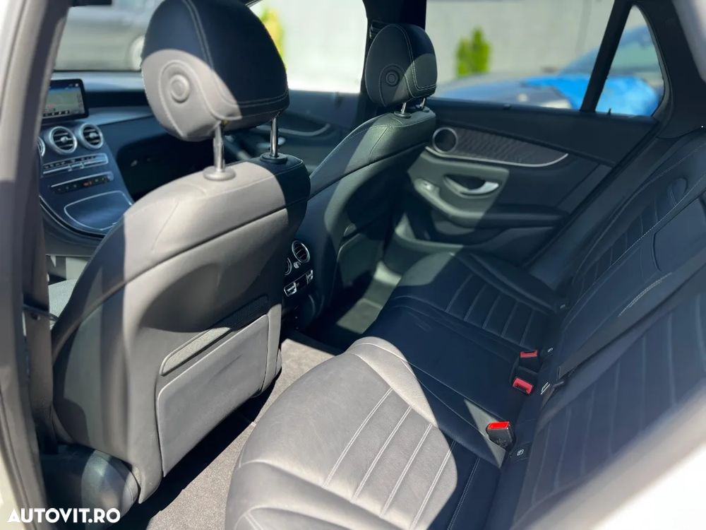 Mercedes-Benz GLC 300 d 4MATIC - 21