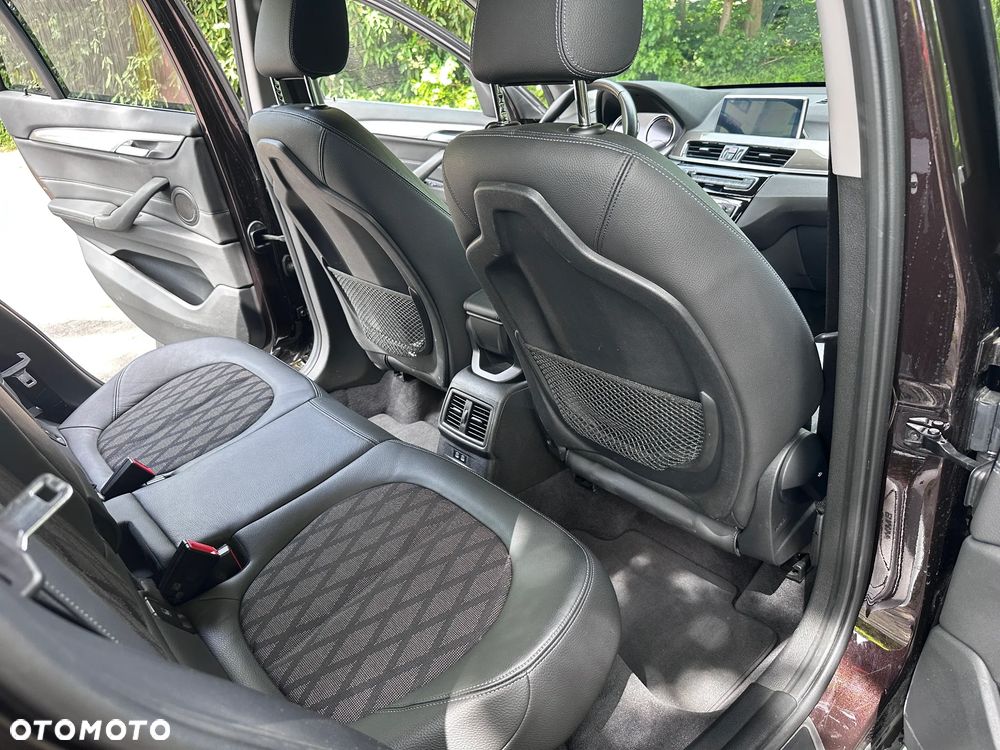 BMW X1 xDrive20d Sport Line sport - 15