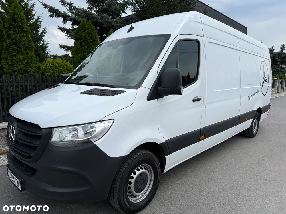 Mercedes-Benz SPRINTER - 2