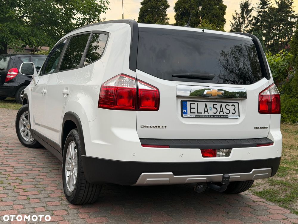 Chevrolet Orlando - 15