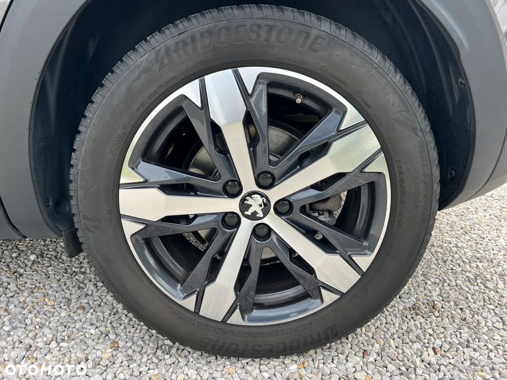 Peugeot 3008 1.5 BlueHDi Allure Pack S&S EAT8 - 33