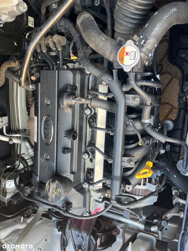 Kia Rio 1.2 XL - 28