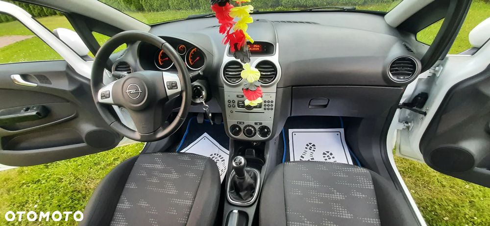 Opel Corsa - 29