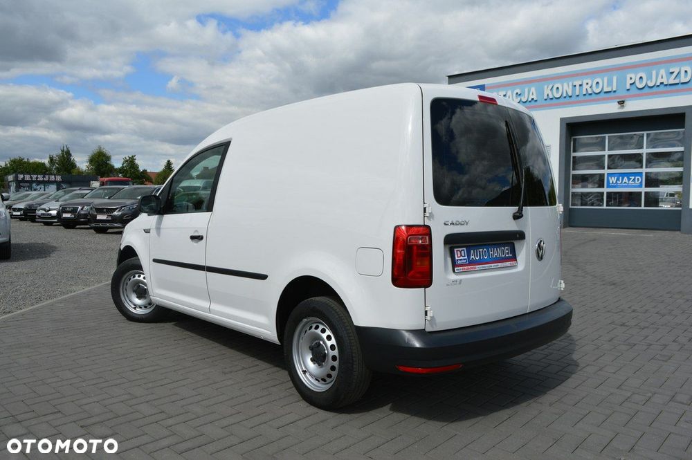 Volkswagen Caddy - 10