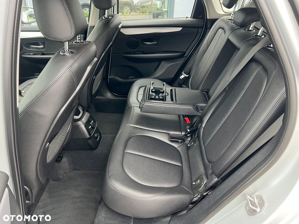 BMW Seria 2 218d Advantage sport - 18