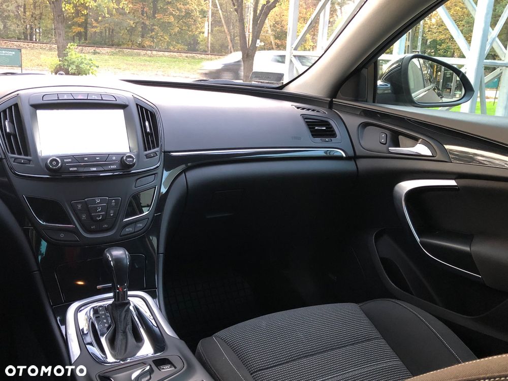 Opel Insignia 2.0 CDTI Cosmo - 11