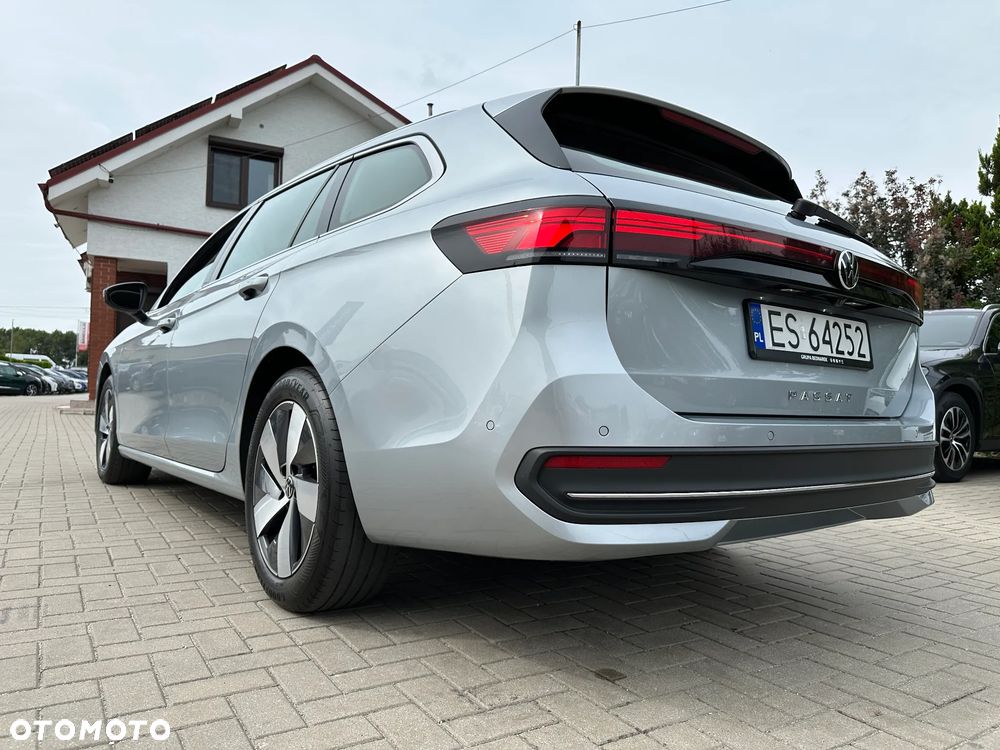 Volkswagen Passat - 35