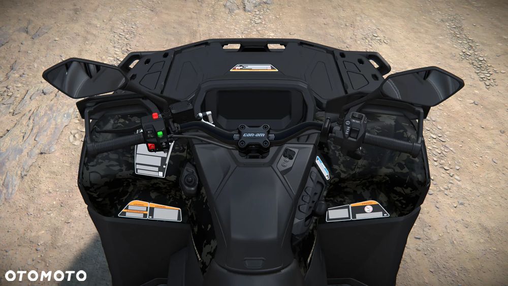 Can-Am Outlander Max - 8