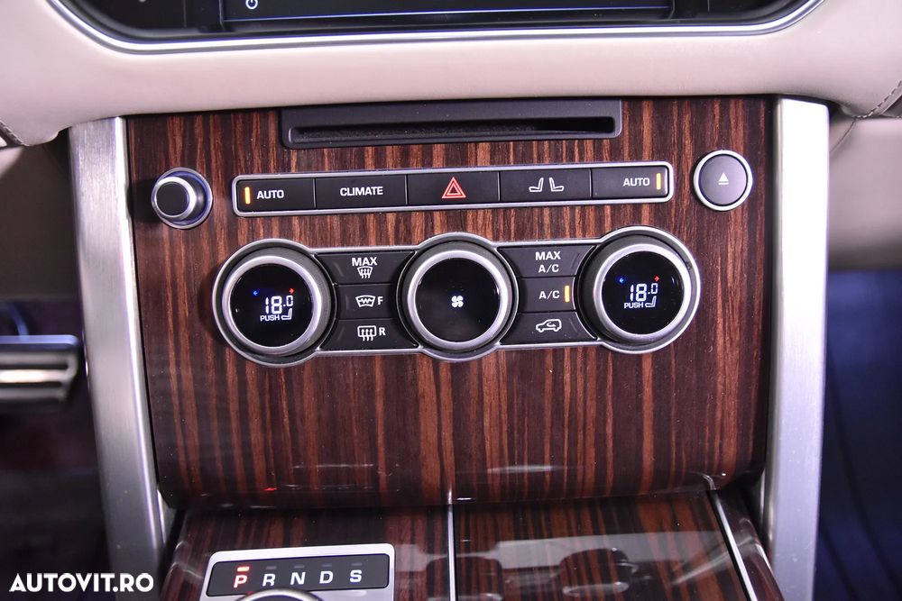 Land Rover Range Rover 3.0L TDV6 Autobiography - 18