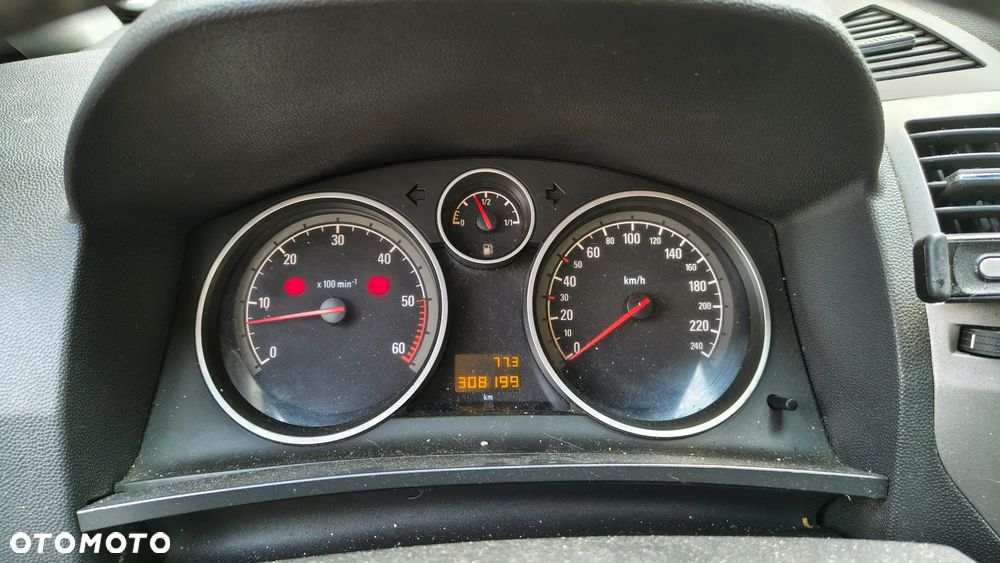 Opel Zafira 1.9 CDTI Sport - 14