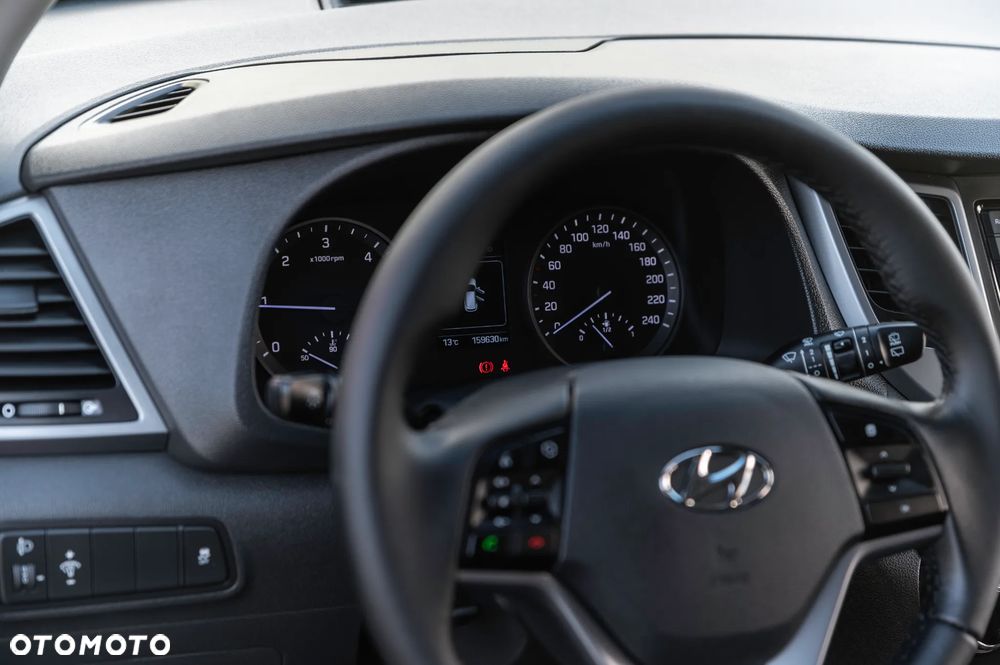 Hyundai Tucson blue 1.7 CRDi 2WD Style - 31