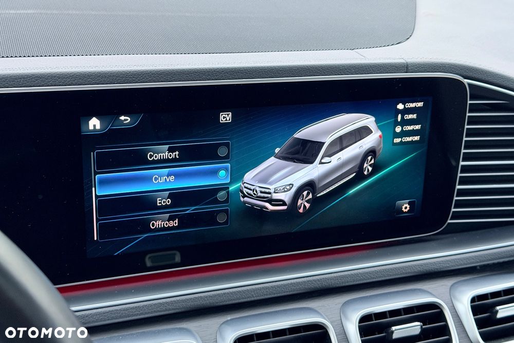 Mercedes-Benz GLS - 30