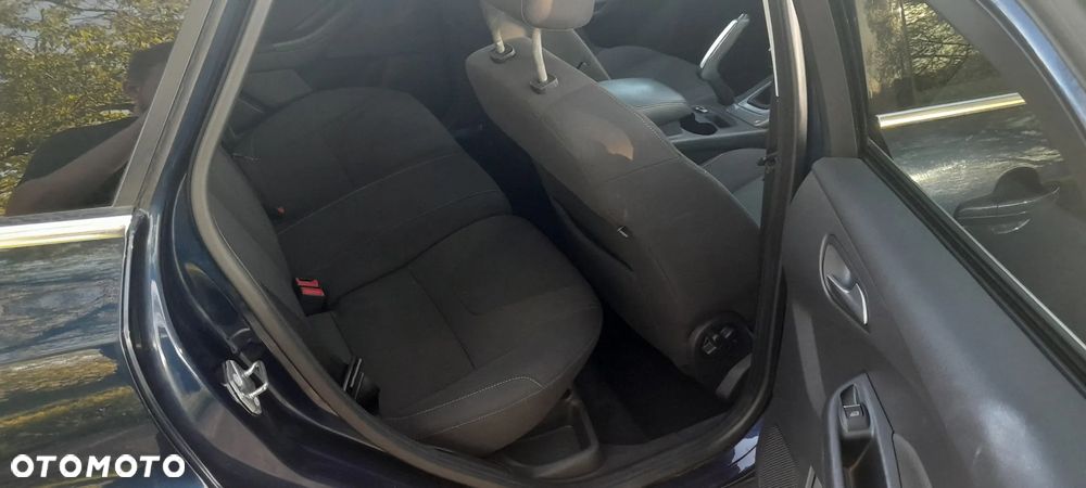 Ford Focus 1.6 TDCi DPF Start-Stopp-System Titanium - 12