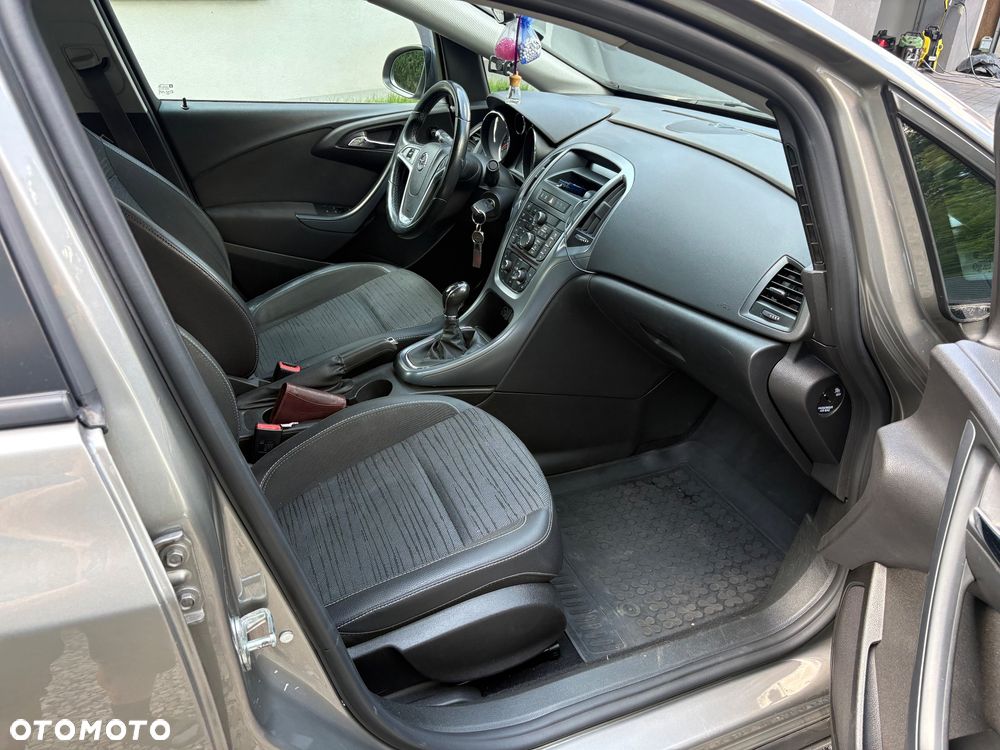Opel Astra - 8