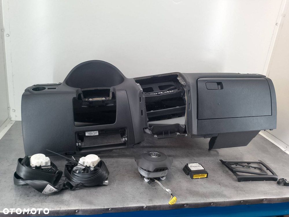 DESKA ROZDZIELCZA,KONSOLA PODUSZKI SENSOR PASY VW POLO V 6R1857002AF - 1
