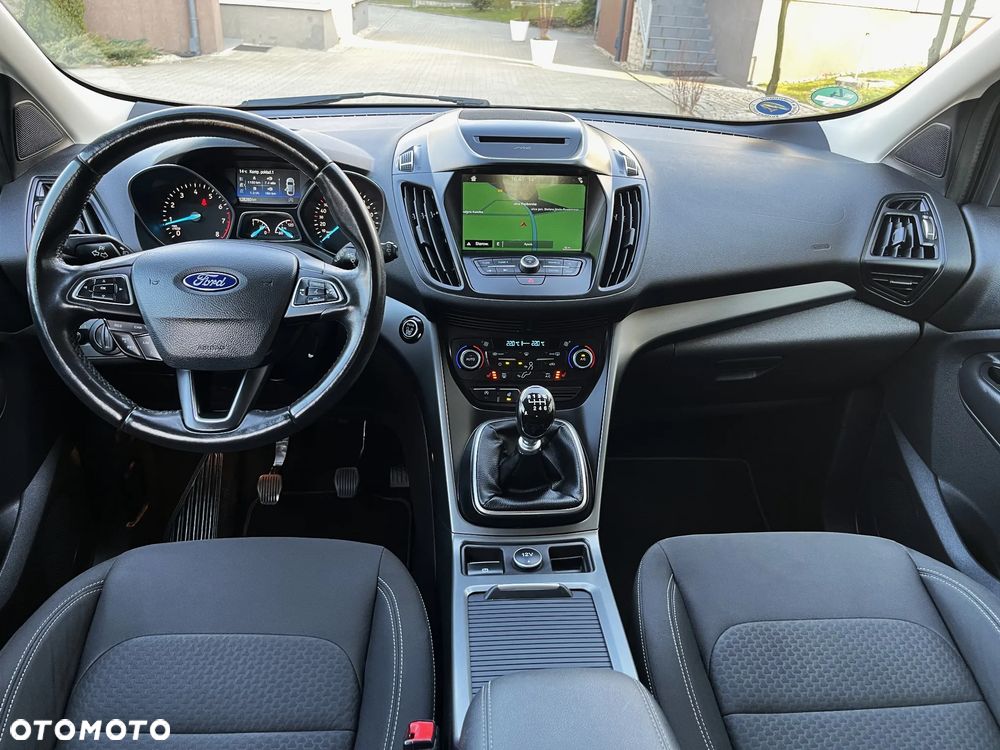 Ford Kuga 1.5 EcoBoost 2x4 Titanium - 14