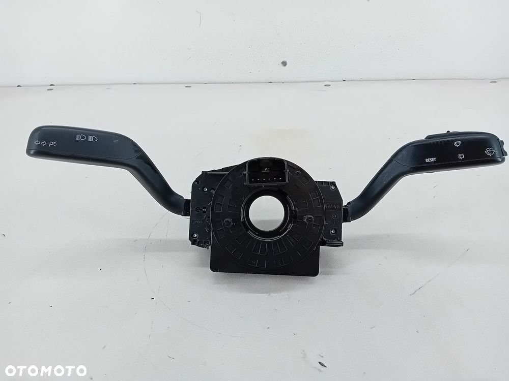 PRZEŁĄCZNIK ZESPOLONY SKODA FABIA II 7H0953503CS 1.4 MPI - 1