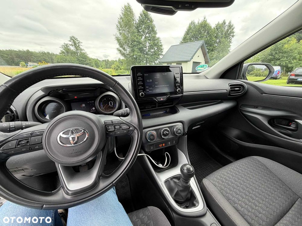 Toyota Yaris - 7