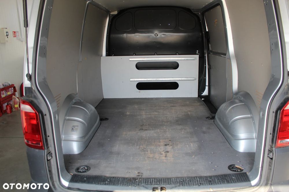 Volkswagen Transporter T6 - 15