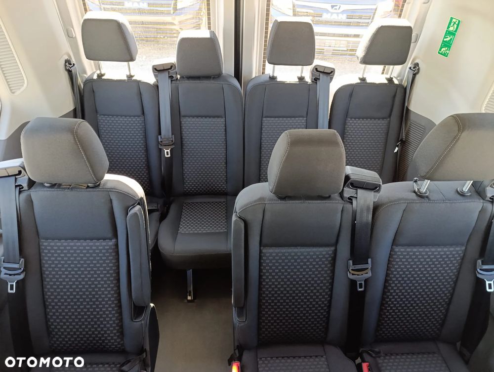 Ford Transit - 23