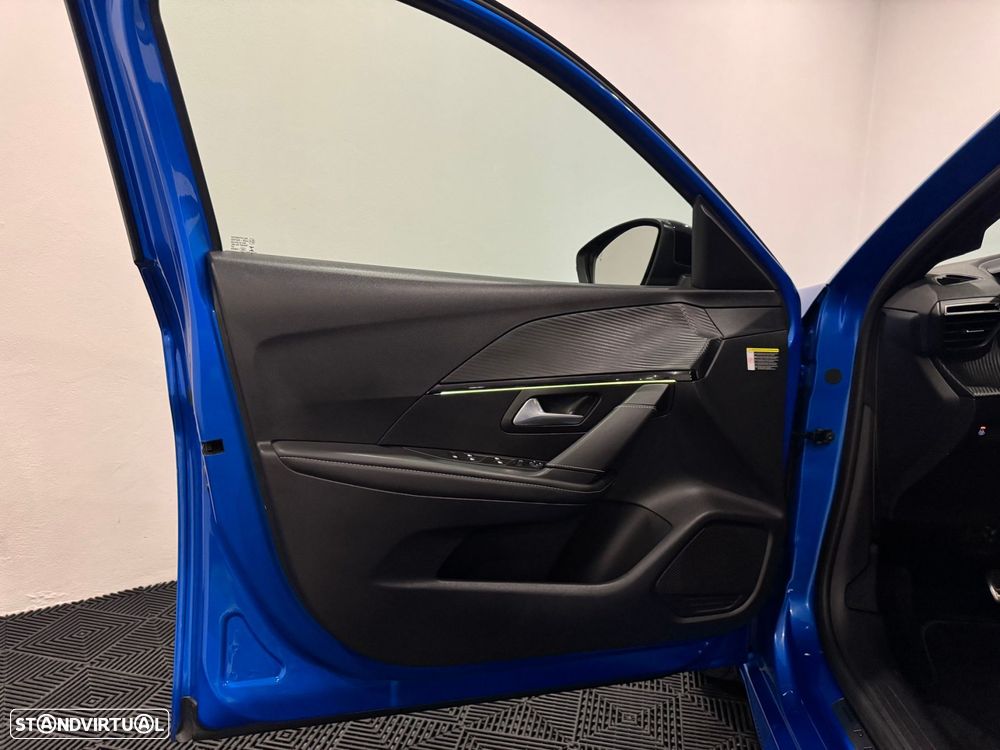 Peugeot e-208 50 kWh GT Line - 56
