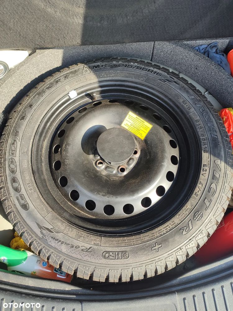 Ford Mondeo 2.0 TDCi Titanium - 23