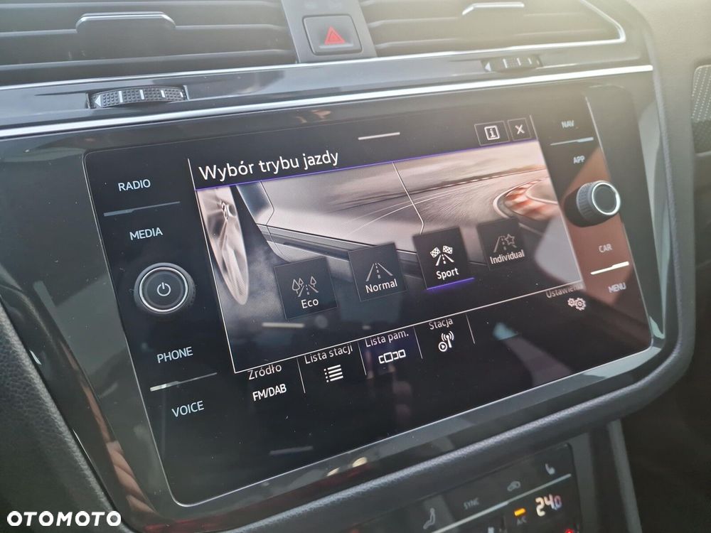 Volkswagen Tiguan 2.0 TDI SCR 4Mot R-Line DSG - 16