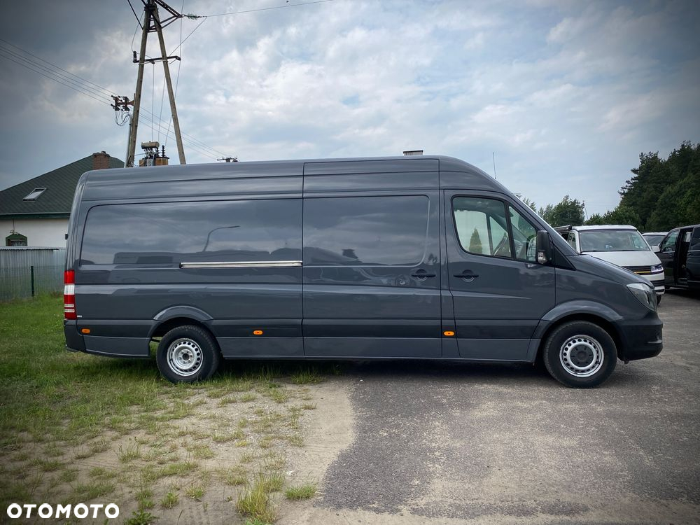 Mercedes-Benz Sprinter - 6
