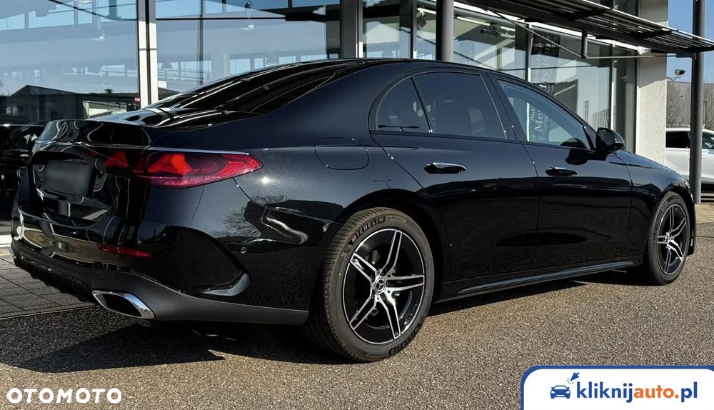 Mercedes-Benz Klasa E 220 d mHEV 4-Matic AMG 9G-Tronic - 5