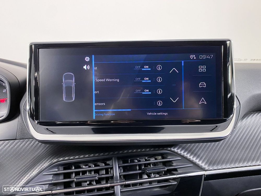 Peugeot 2008 1.2 PureTech Style - 12