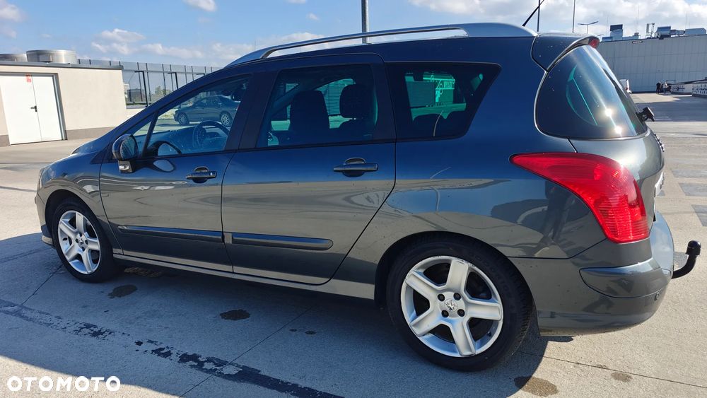 Peugeot 308 - 11