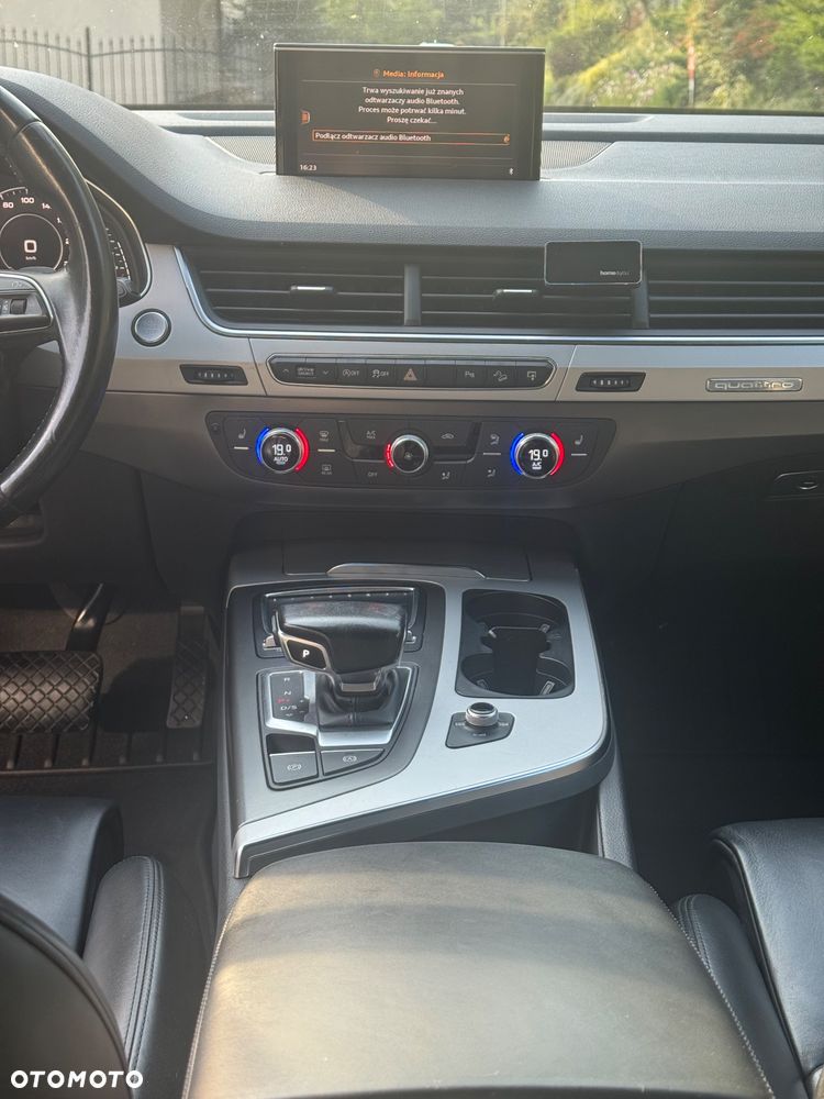 Audi Q7 - 9