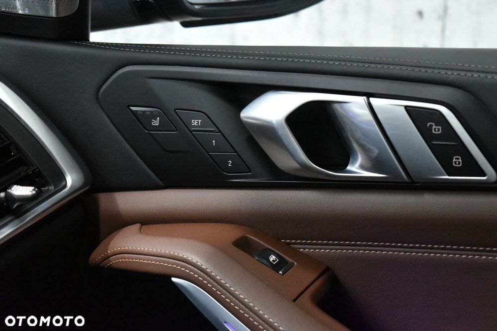 BMW X5 - 11