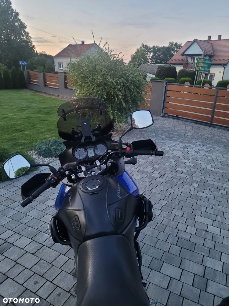 Suzuki V-STROM - 3